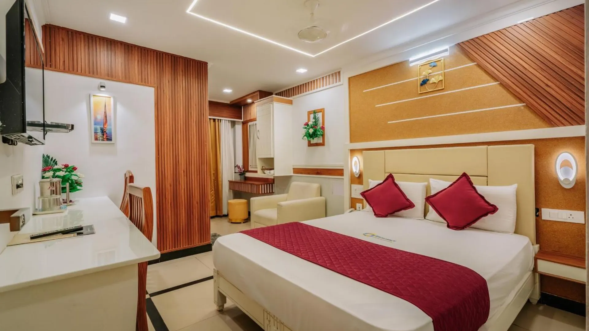 Excellency Airport Hotel Angamali